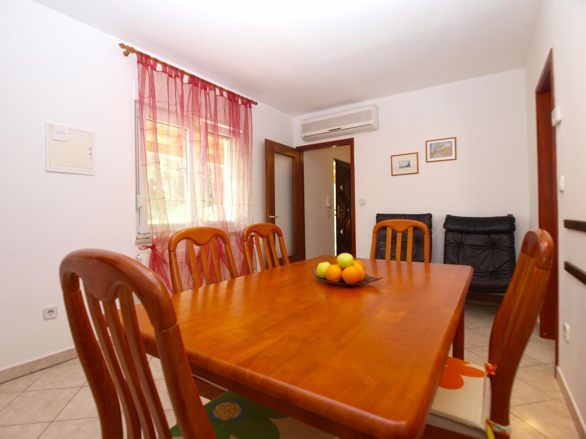 פולה Apartment Alma 1600 מראה חיצוני תמונה