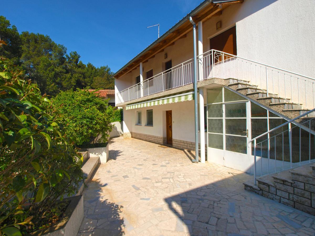 פולה Apartment Alma 1600 מראה חיצוני תמונה